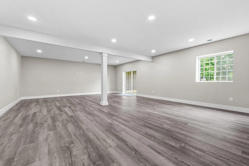 235 Auseon Court Hillsdale City MI 49242