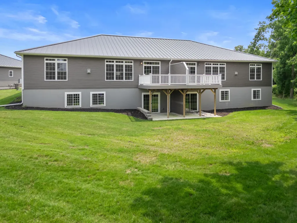 235 Auseon Court Hillsdale City MI 49242