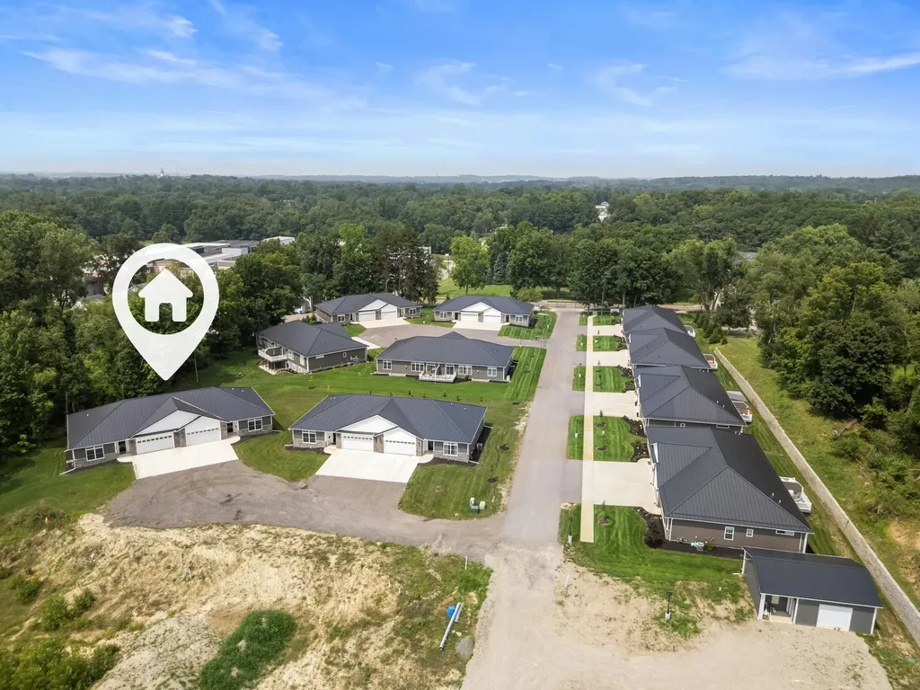 235 Auseon Court Hillsdale City MI 49242