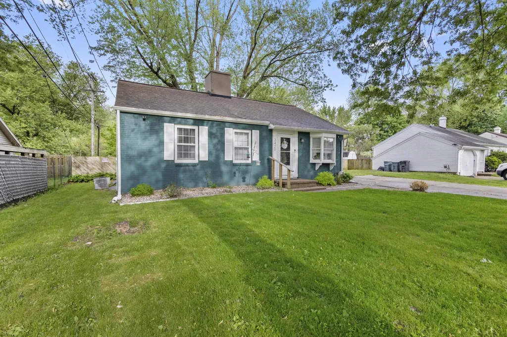 3425 Cambridge Avenue Summit Township MI 49203