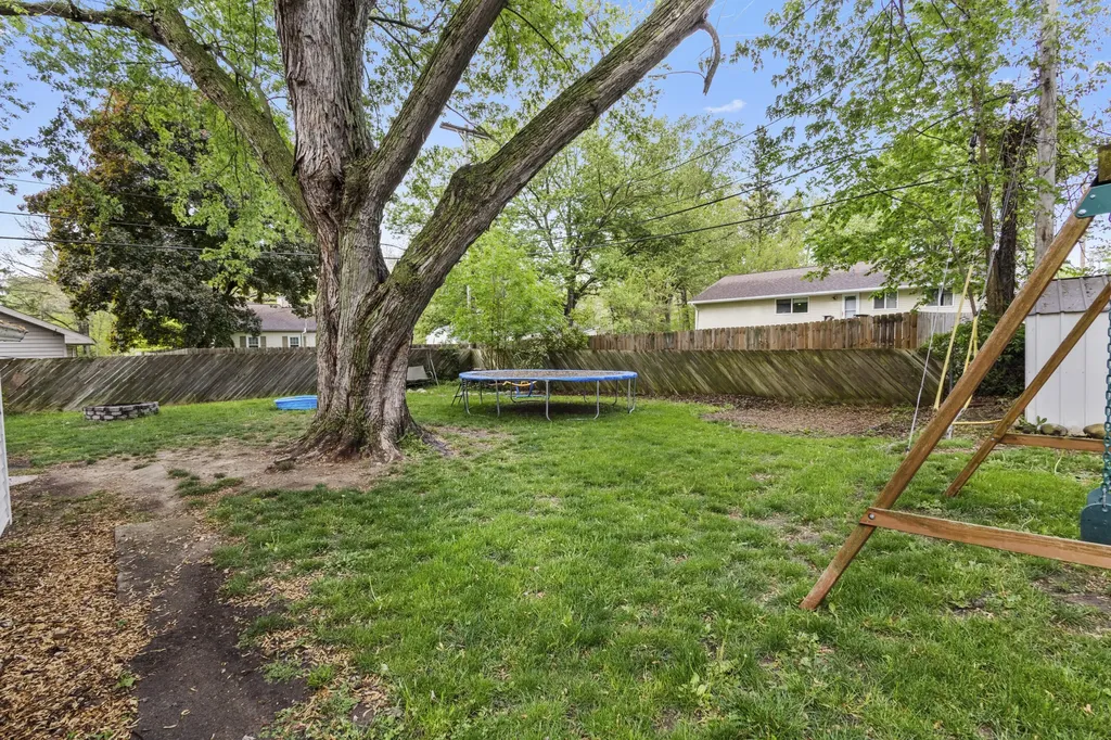 3425 Cambridge Avenue Summit Township MI 49203