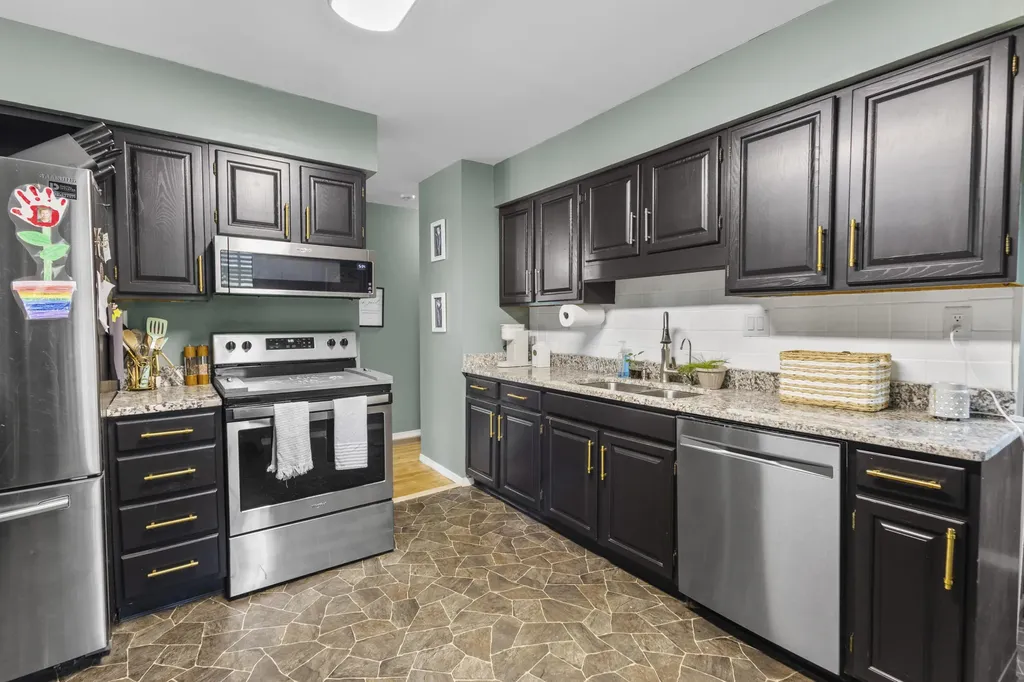 3425 Cambridge Avenue Summit Township MI 49203