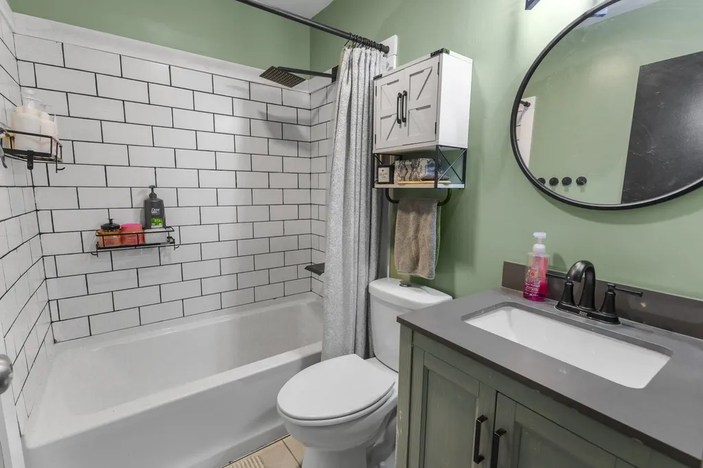 3425 Cambridge Avenue Summit Township MI 49203