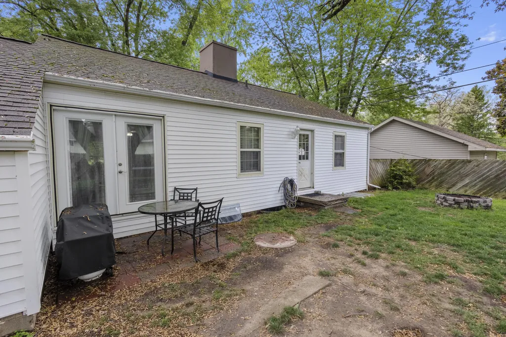3425 Cambridge Avenue Summit Township MI 49203