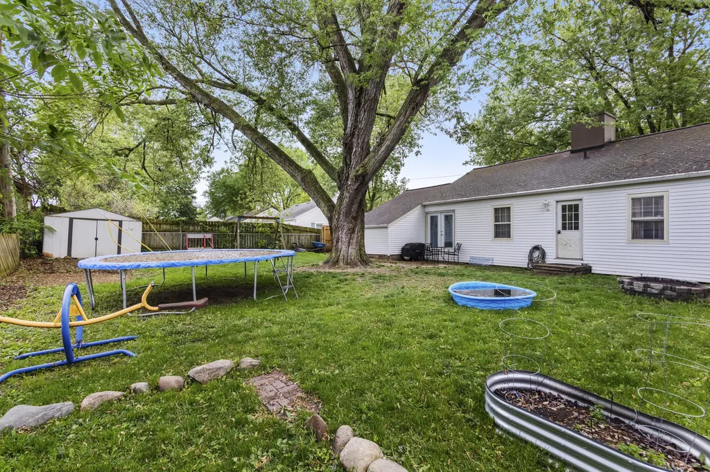 3425 Cambridge Avenue Summit Township MI 49203
