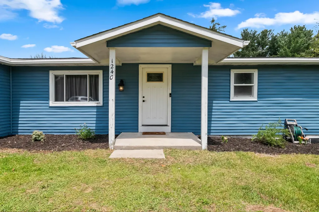 1240 E Hastings Lake Road Scipio Township MI 49250