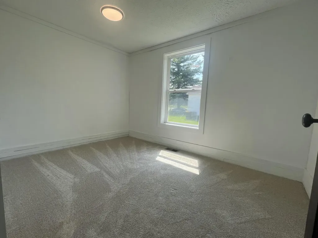 154 W Saint Joe Street Hillsdale City MI 49242