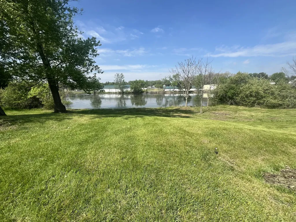 154 W Saint Joe Street Hillsdale City MI 49242
