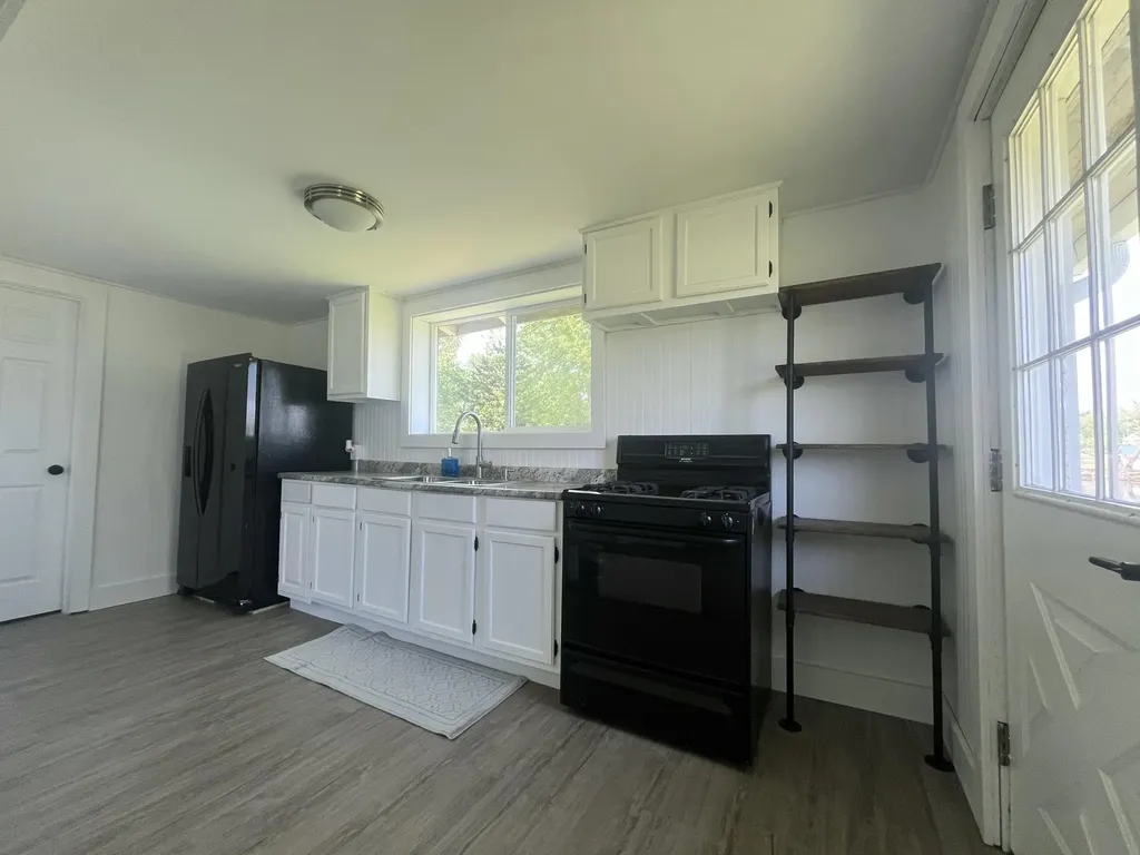 154 W Saint Joe Street Hillsdale City MI 49242