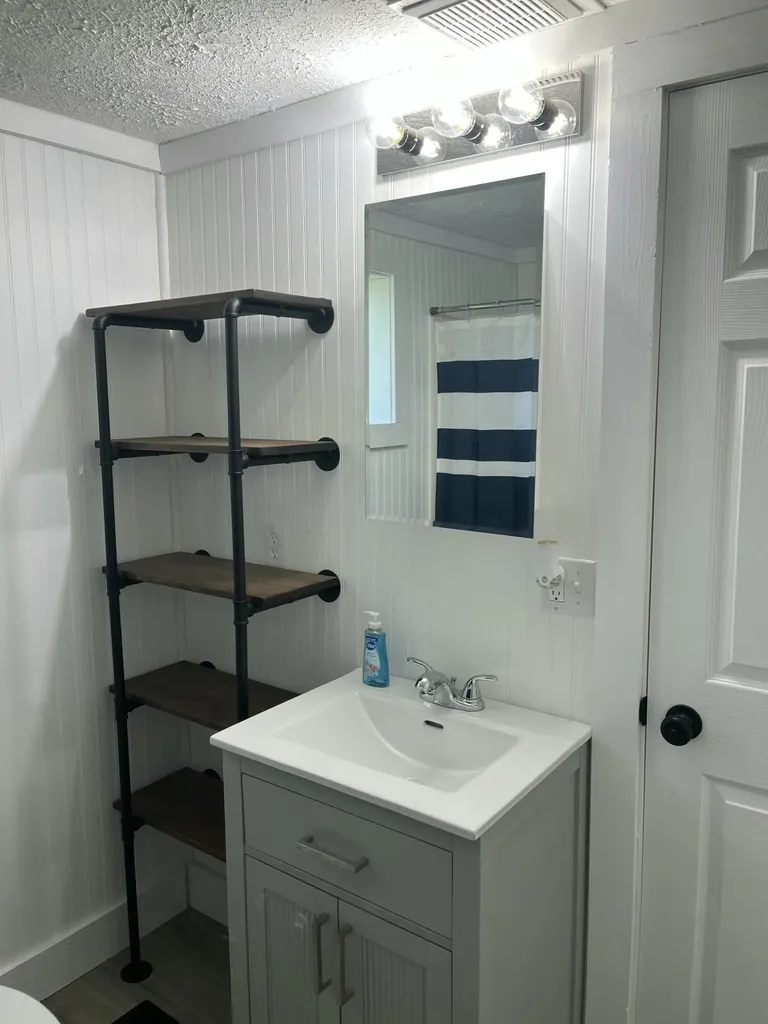 154 W Saint Joe Street Hillsdale City MI 49242