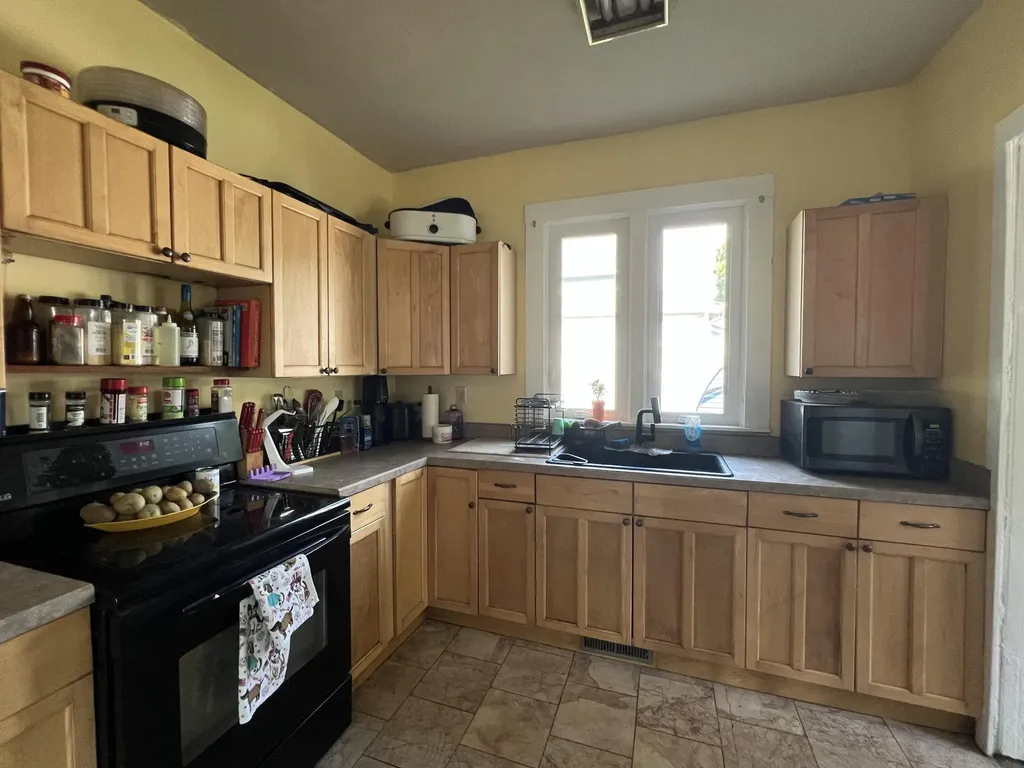 114 W Leigh Street Homer Village MI 49245