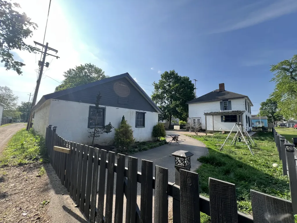 114 W Leigh Street Homer Village MI 49245