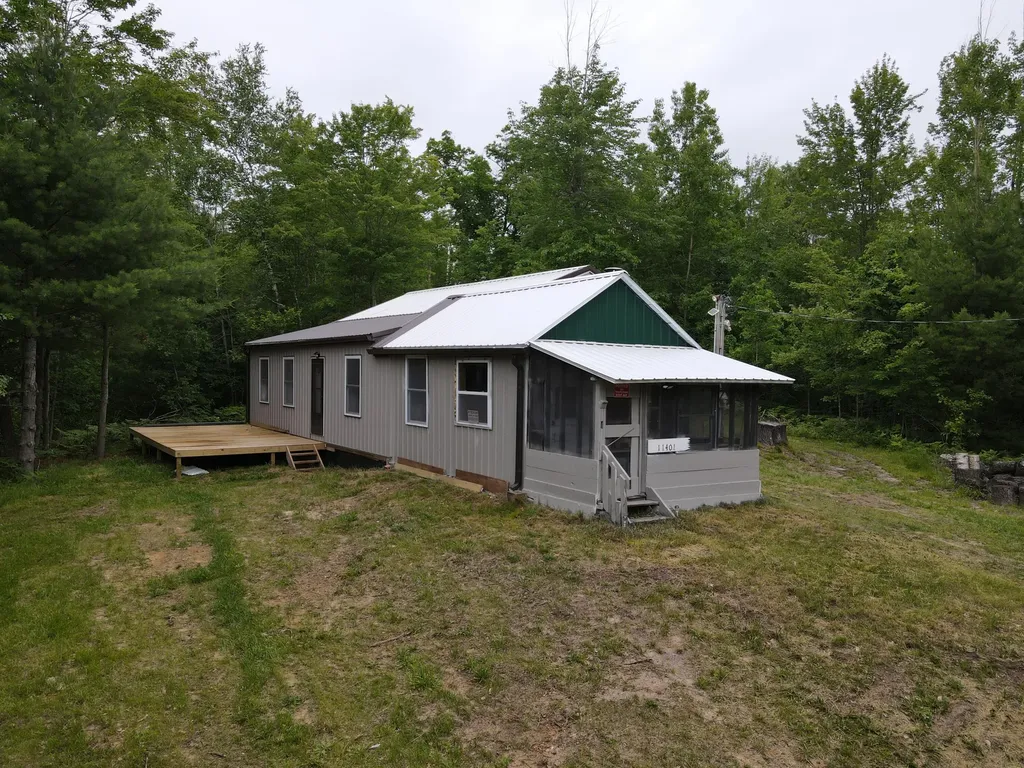 11401 Little George Lake Road Franklin Township MI 48624