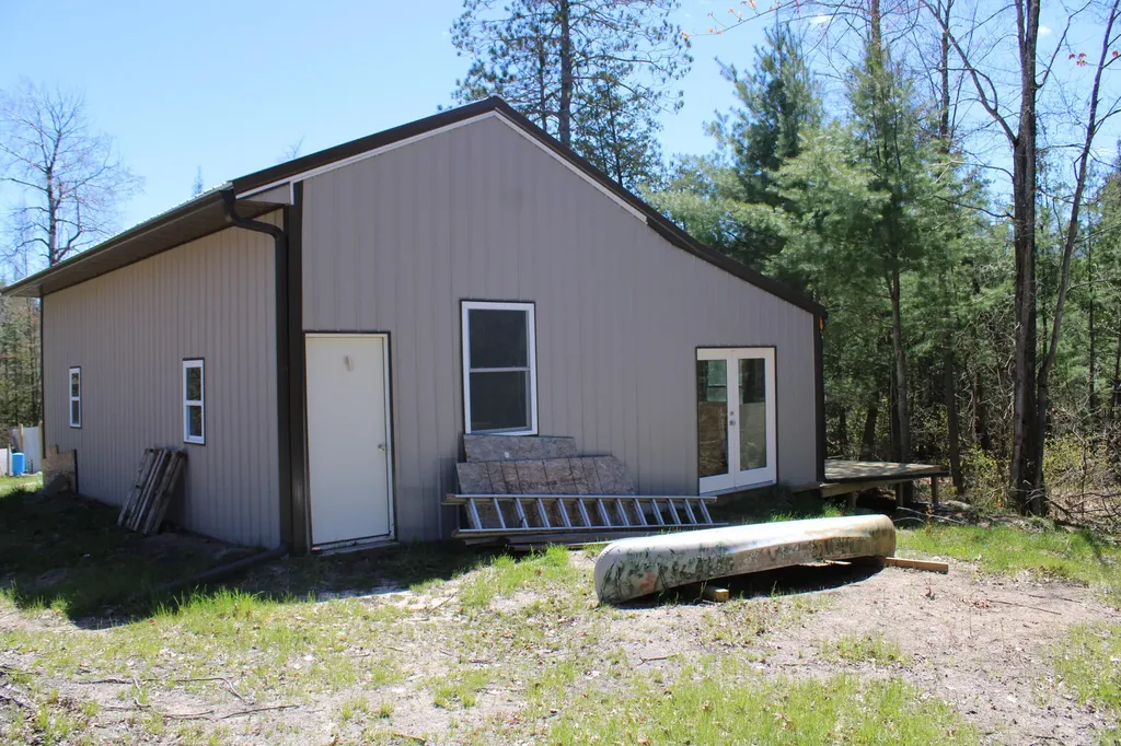 11401 Little George Lake Road Franklin Township MI 48624