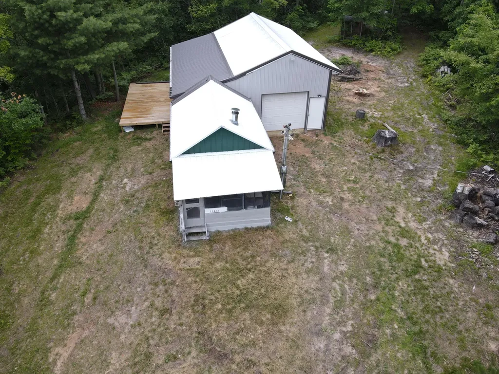 11401 Little George Lake Road Franklin Township MI 48624