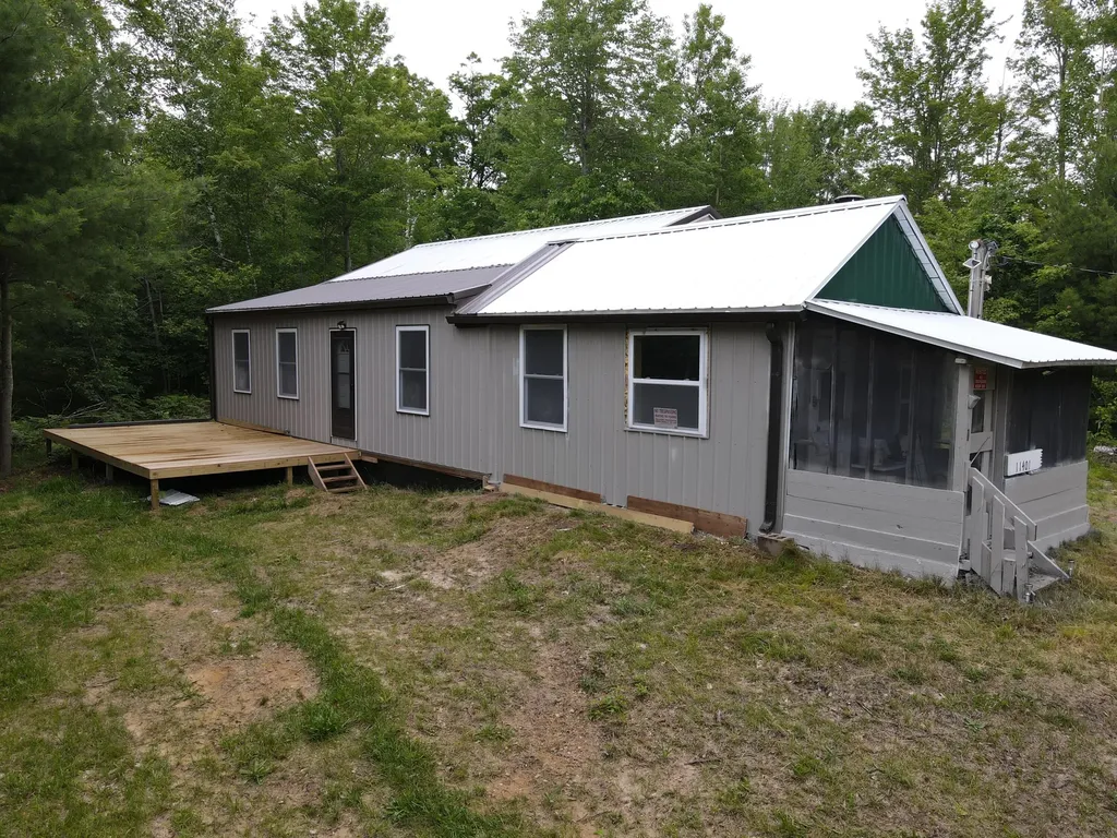 11401 Little George Lake Road Franklin Township MI 48624