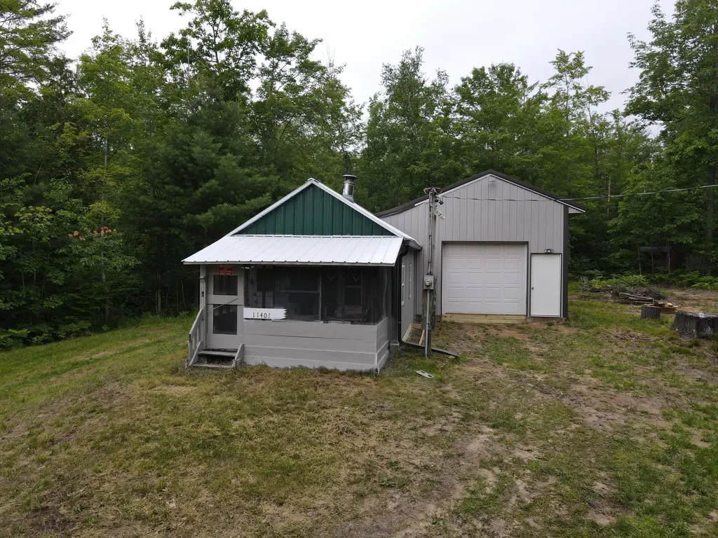 11401 Little George Lake Road Franklin Township MI 48624