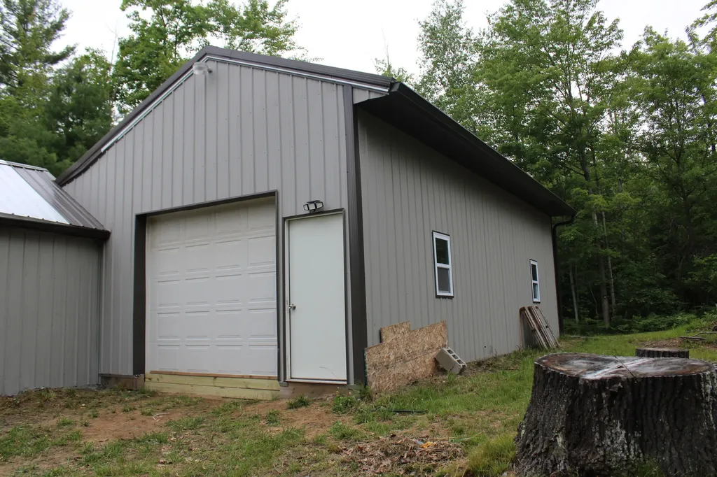 11401 Little George Lake Road Franklin Township MI 48624