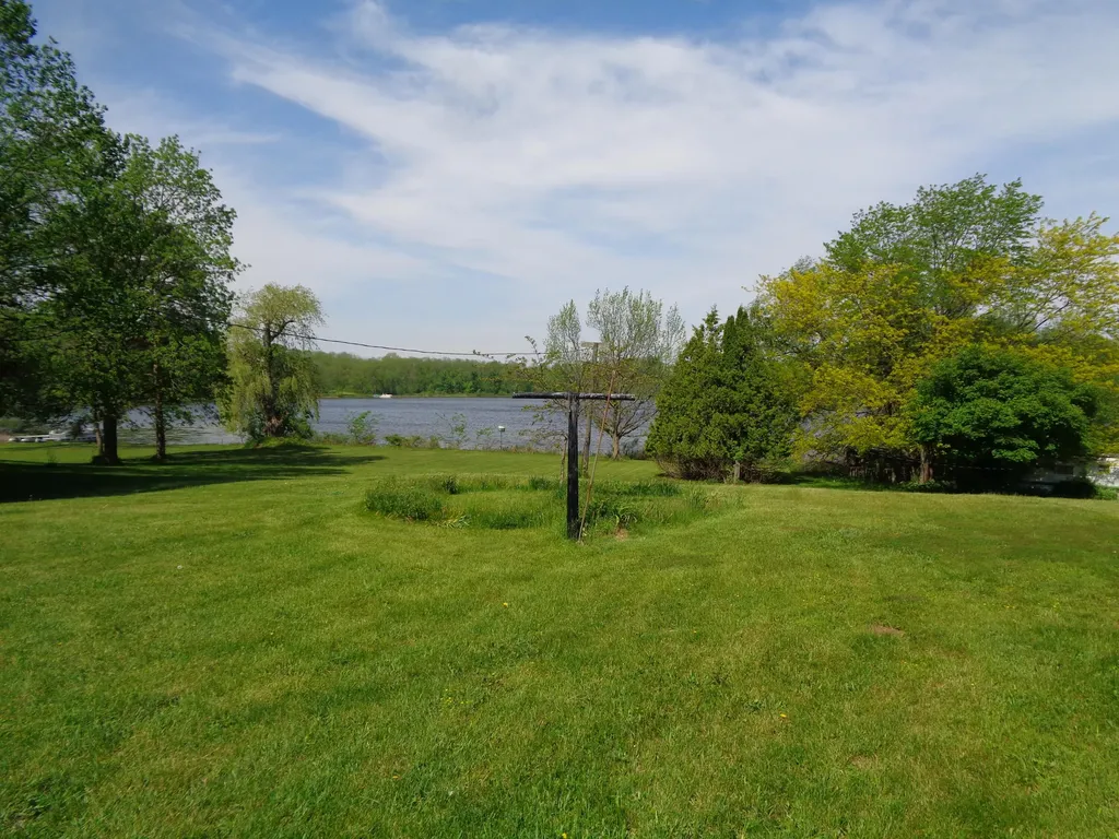 9180 Arkansaw Road Allen Township MI 49227