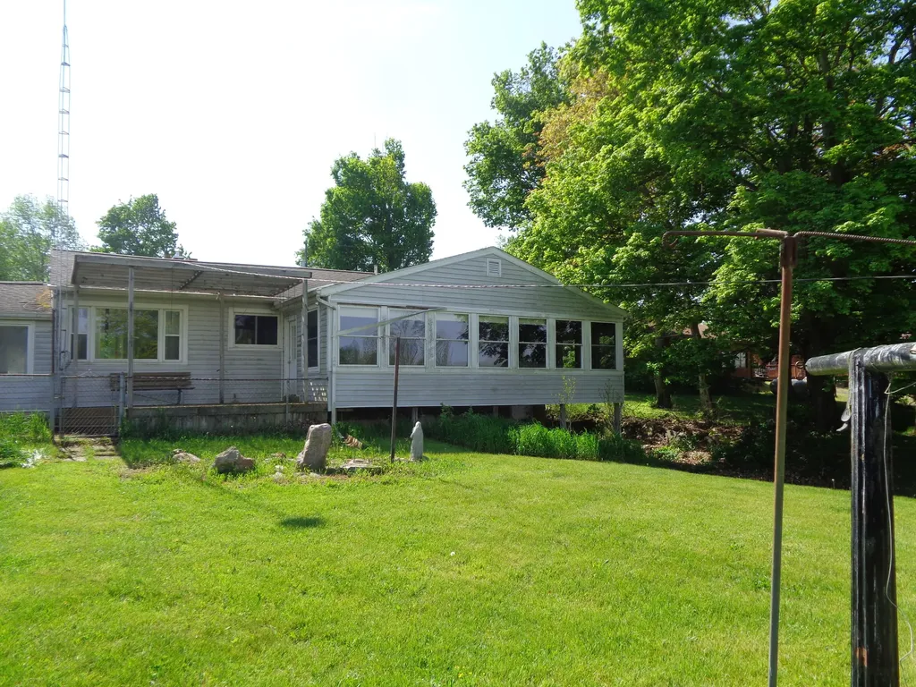 9180 Arkansaw Road Allen Township MI 49227