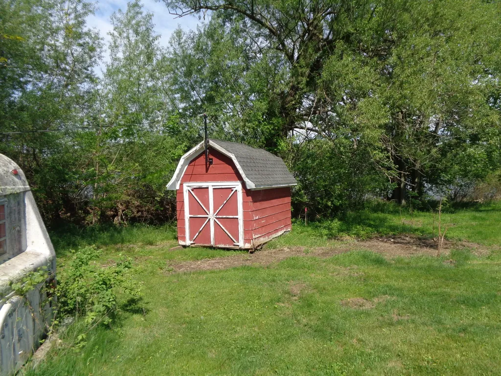 9180 Arkansaw Road Allen Township MI 49227