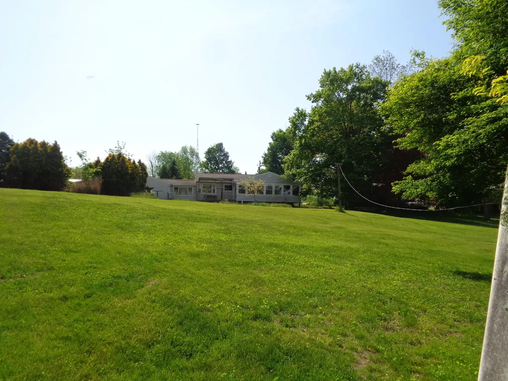 9180 Arkansaw Road Allen Township MI 49227