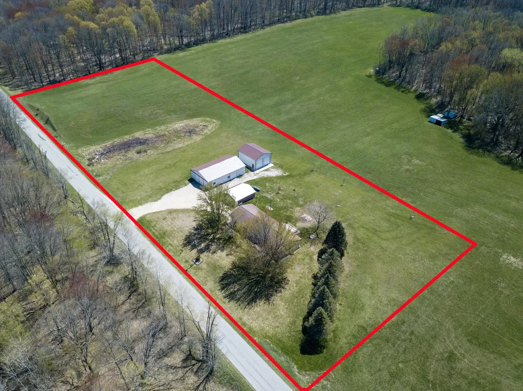 7480 E 5 Mile Road Goodwell Township MI 49349