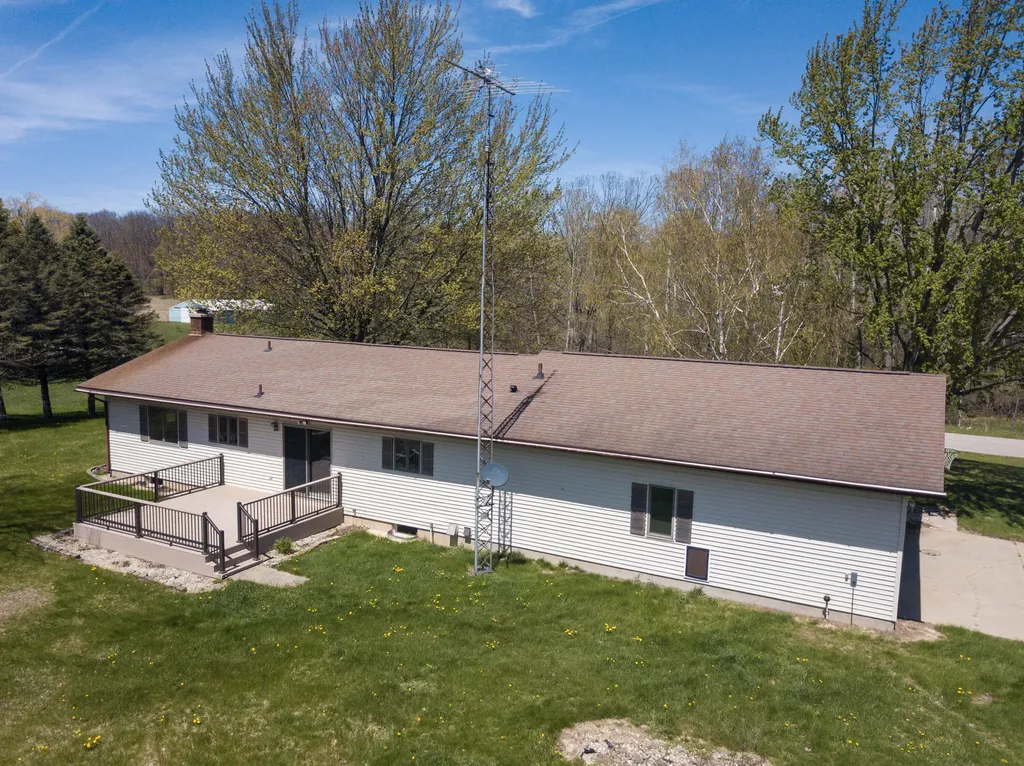 7480 E 5 Mile Road Goodwell Township MI 49349