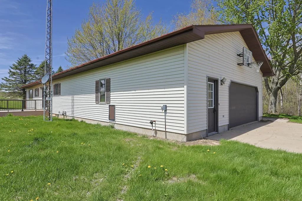 7480 E 5 Mile Road Goodwell Township MI 49349