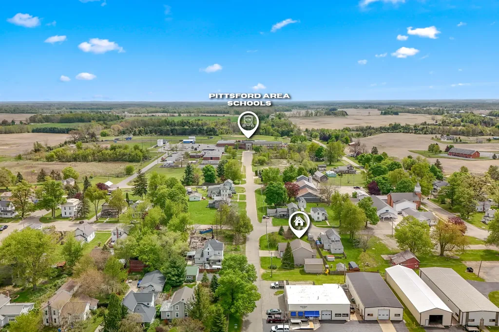 9049 Hamilton Street Pittsford Township MI 49271