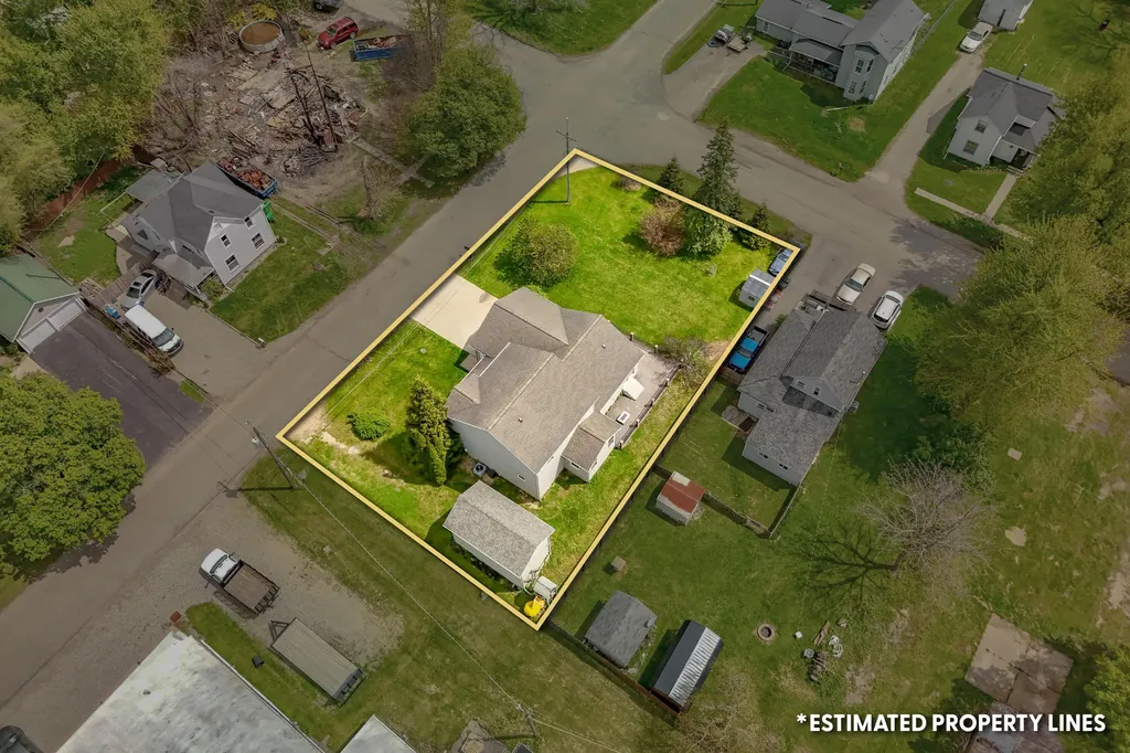 9049 Hamilton Street Pittsford Township MI 49271