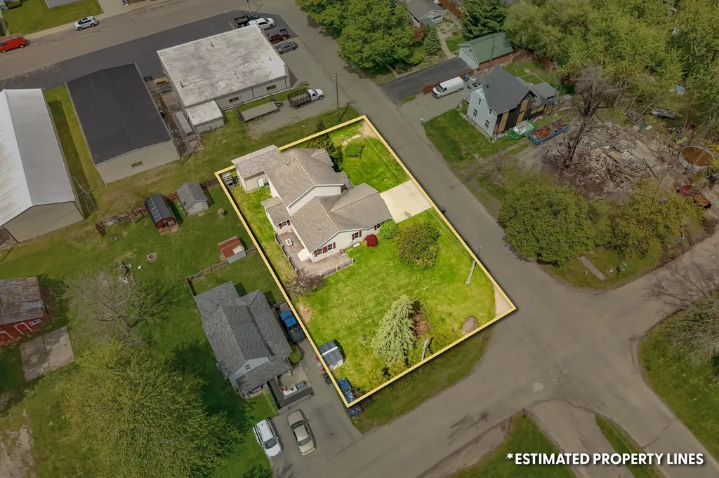 9049 Hamilton Street Pittsford Township MI 49271