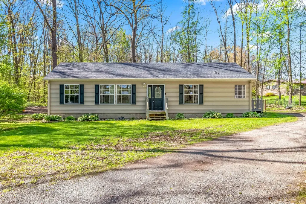 13175 Folks Road Pulaski Township MI 49241