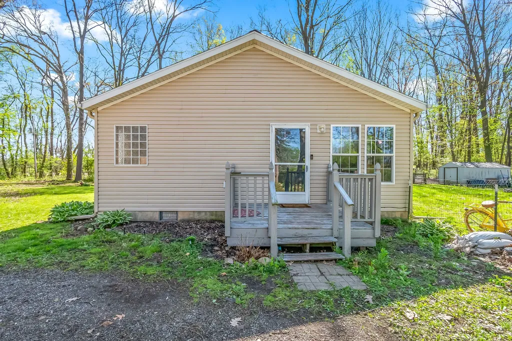 13175 Folks Road Pulaski Township MI 49241
