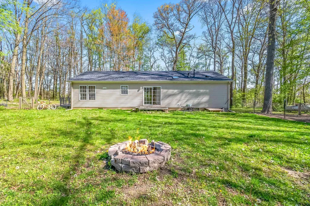 13175 Folks Road Pulaski Township MI 49241