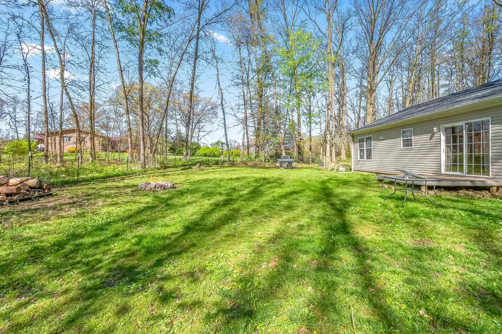 13175 Folks Road Pulaski Township MI 49241