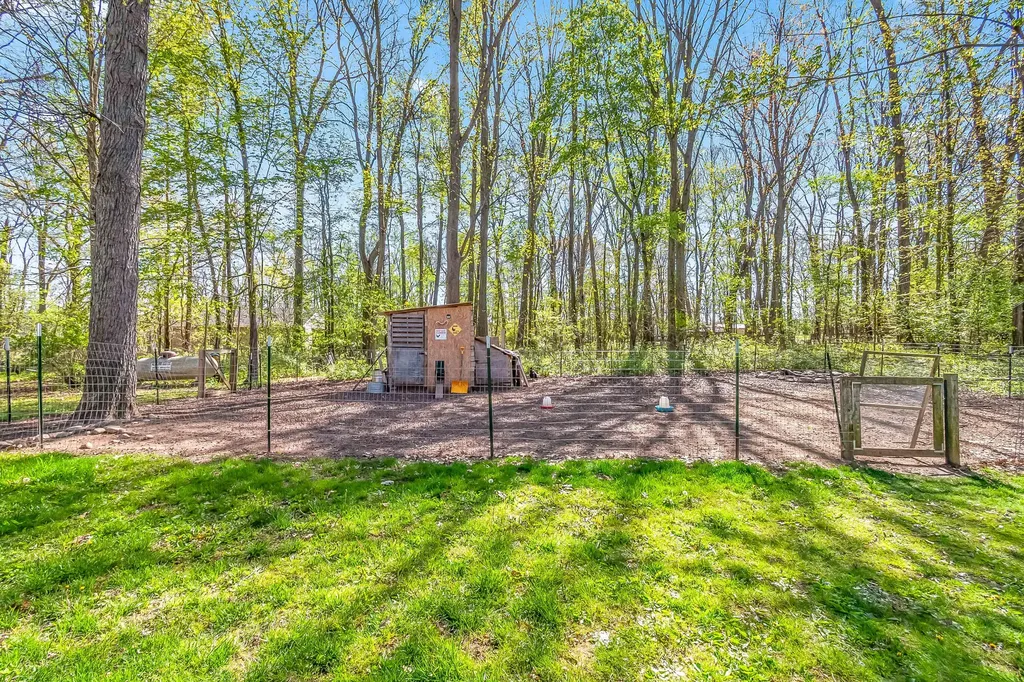 13175 Folks Road Pulaski Township MI 49241