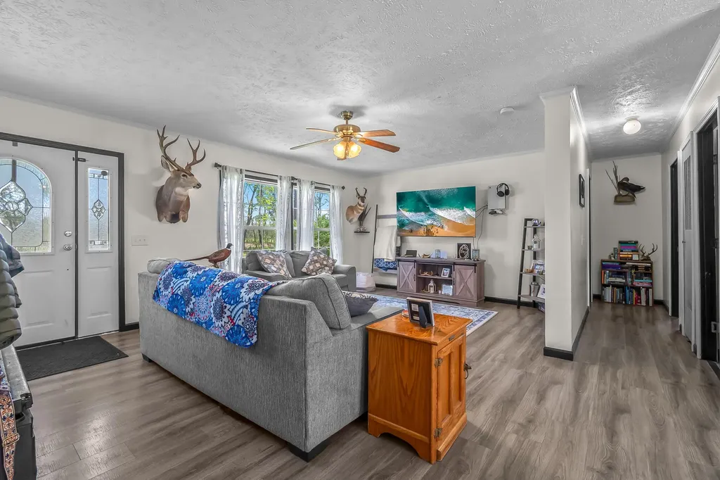 13175 Folks Road Pulaski Township MI 49241