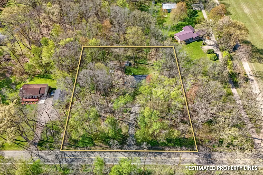 13175 Folks Road Pulaski Township MI 49241