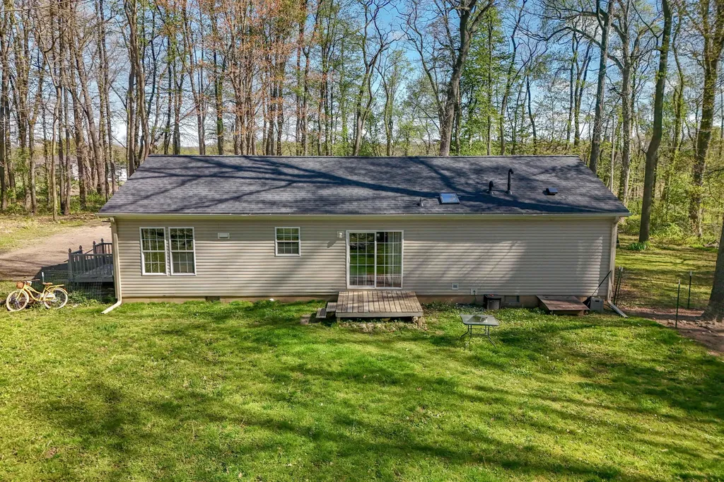 13175 Folks Road Pulaski Township MI 49241