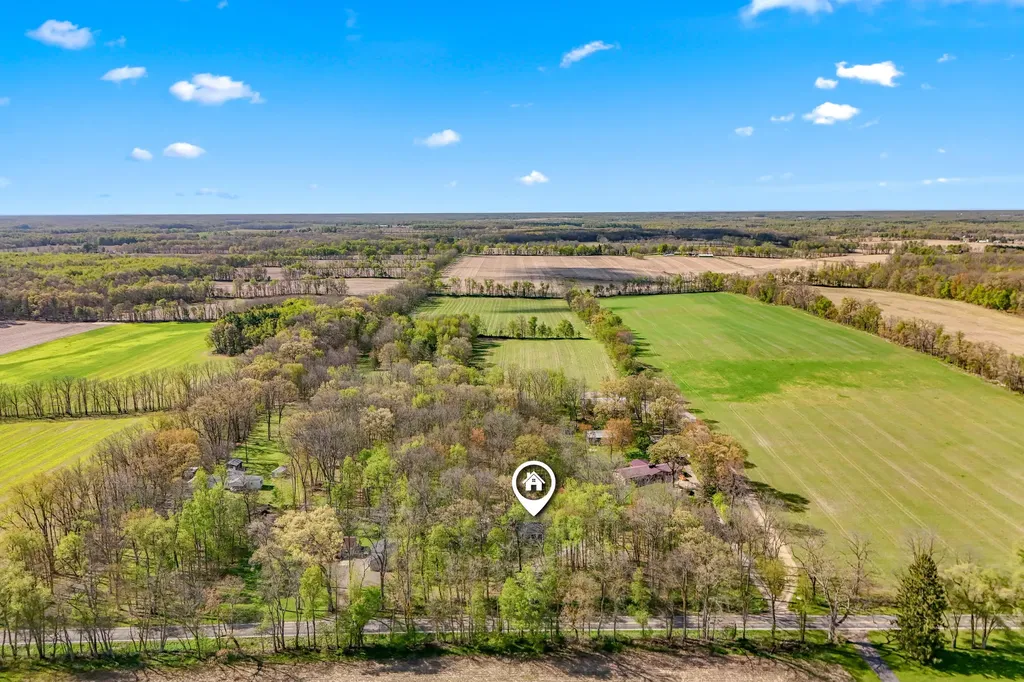 13175 Folks Road Pulaski Township MI 49241