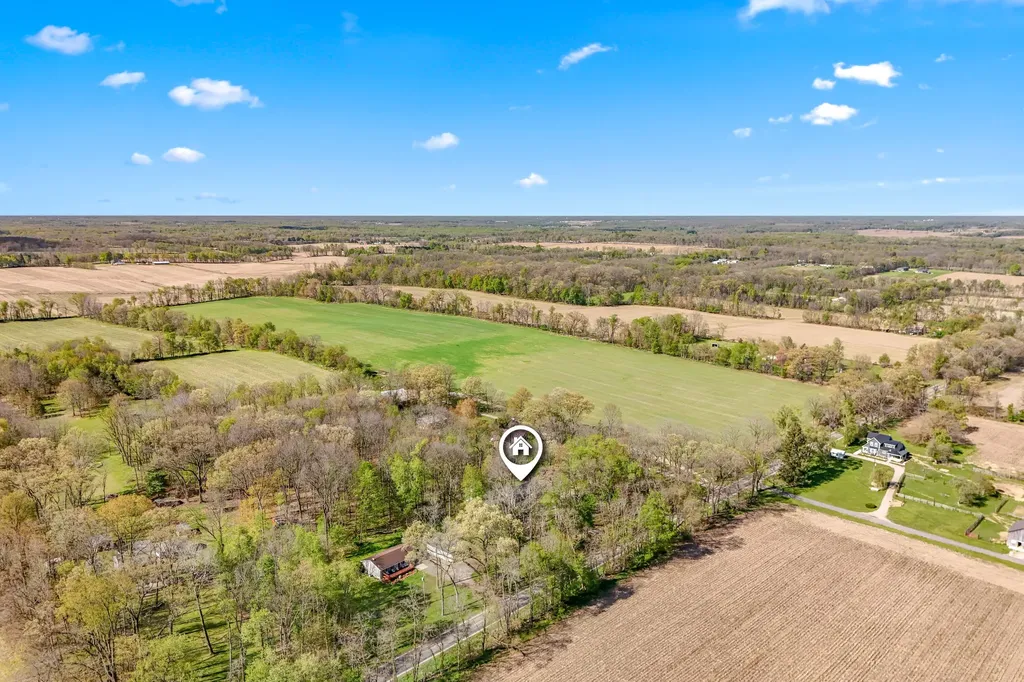 13175 Folks Road Pulaski Township MI 49241