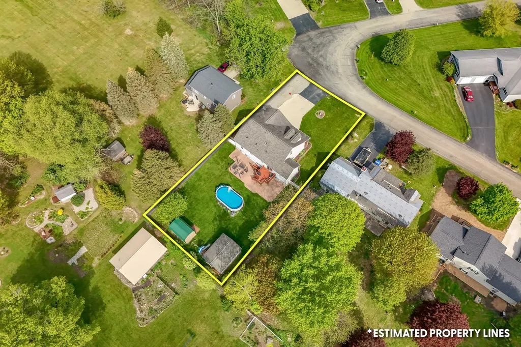 301 Case Street Jonesville City MI 49250