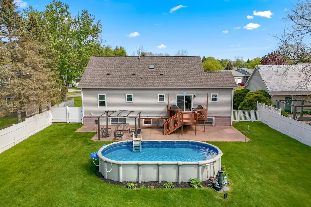 301 Case Street Jonesville City MI 49250