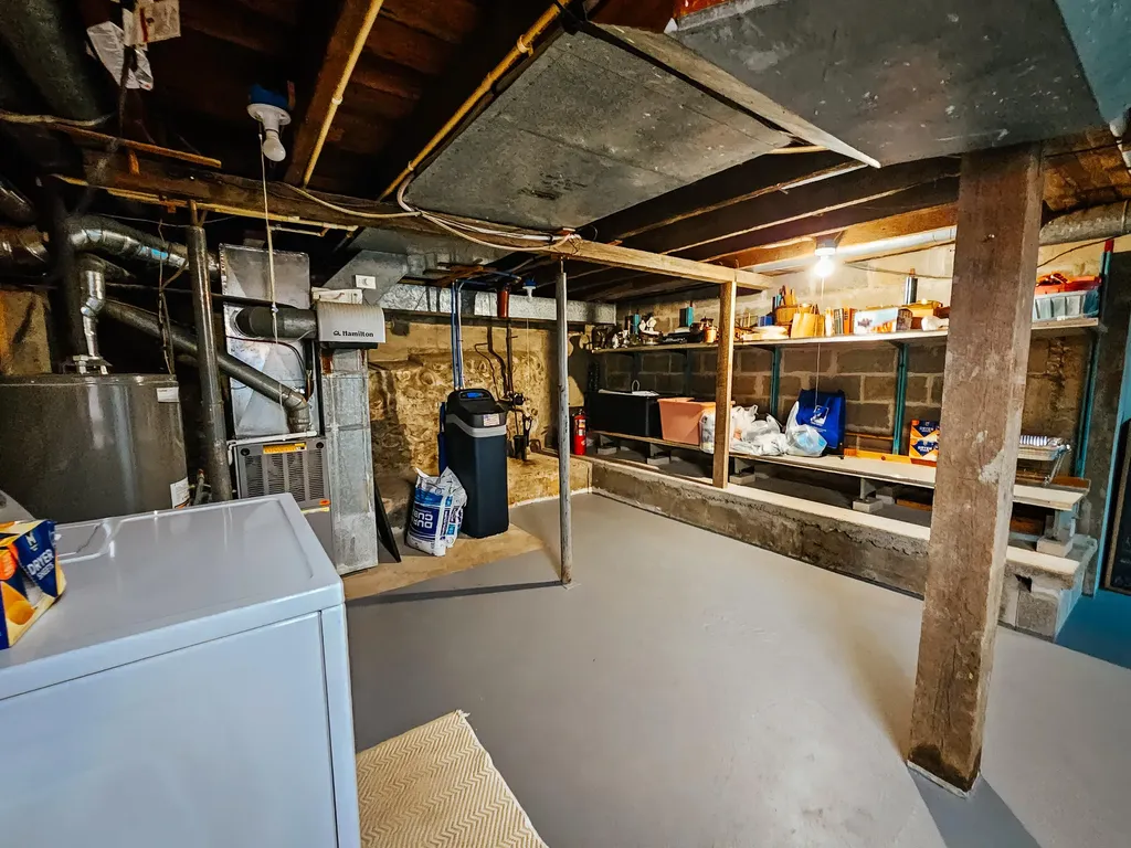 58 Salem Street Hillsdale City MI 49242