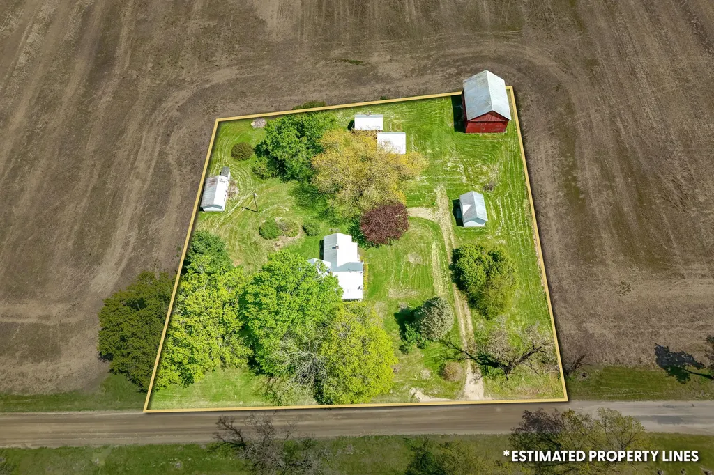 15791 Rice Road Camden Township MI 49232