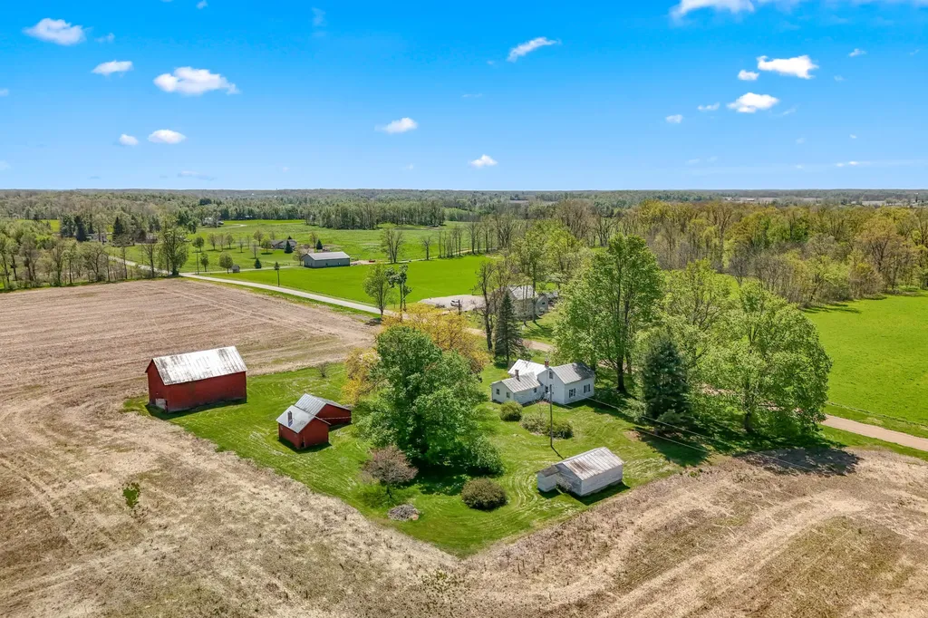 15791 Rice Road Camden Township MI 49232