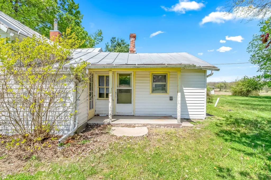 15791 Rice Road Camden Township MI 49232