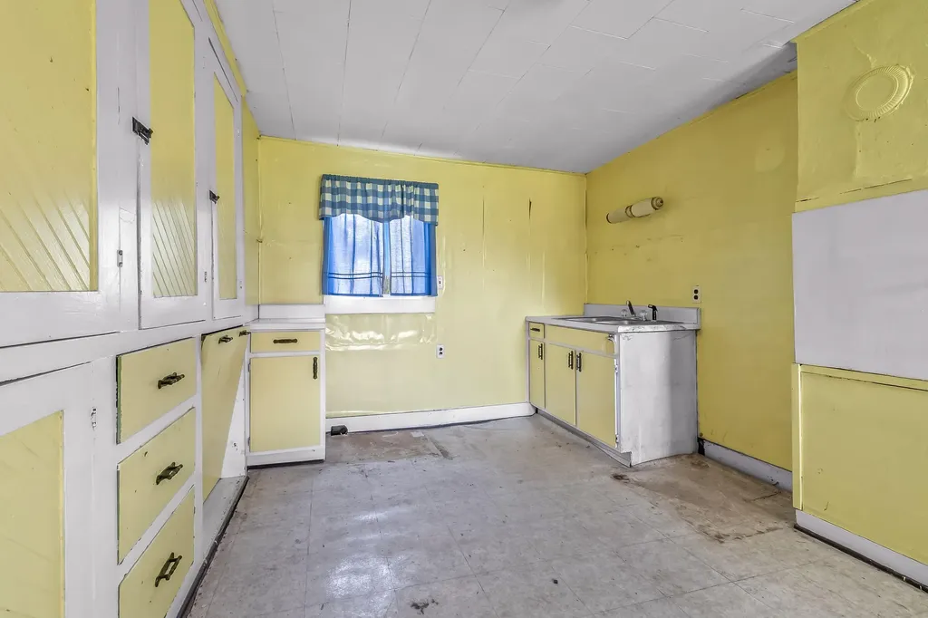 15791 Rice Road Camden Township MI 49232