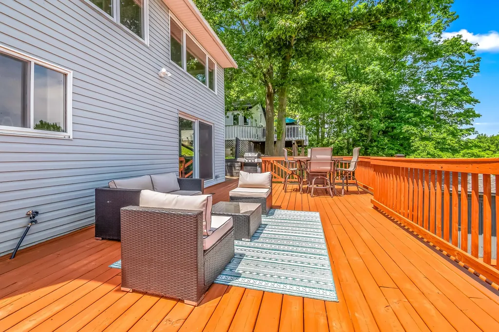 13854 Emens Drive Wright Township MI 49247